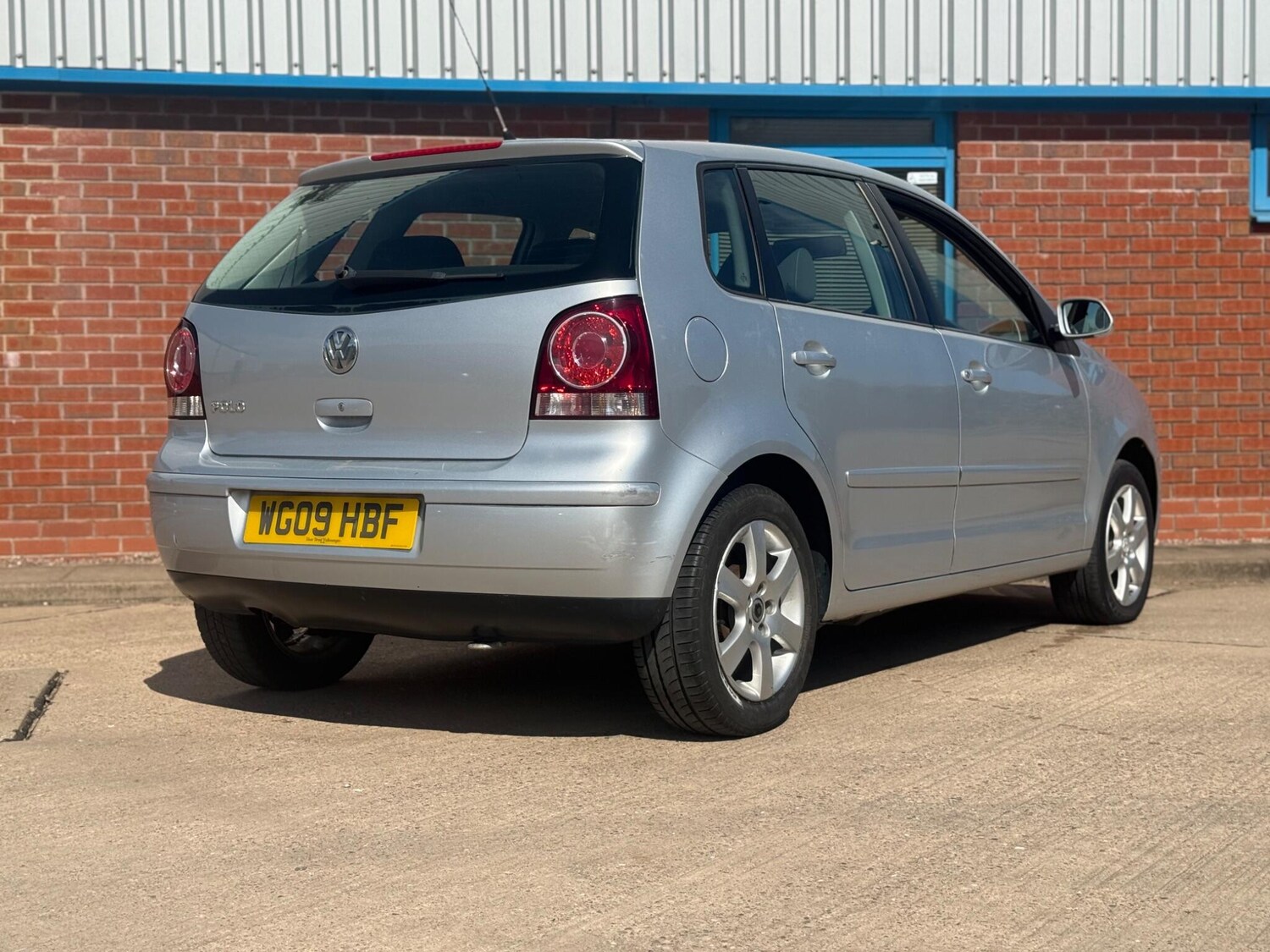 Used Volkswagen Polo 2009 for sale - 78157439: Photo 14