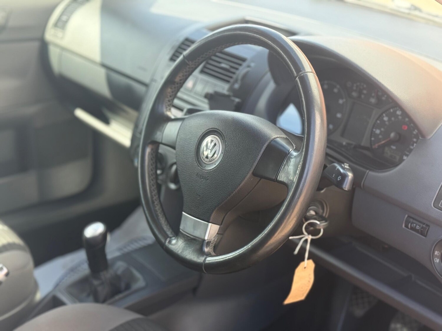 Used Volkswagen Polo 2009 for sale - 78157439: Photo 31