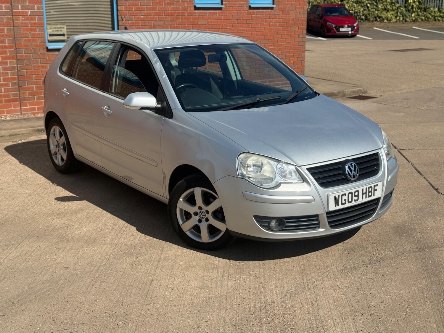 Used Volkswagen Polo 2009 for sale - 78157439: Photo 6