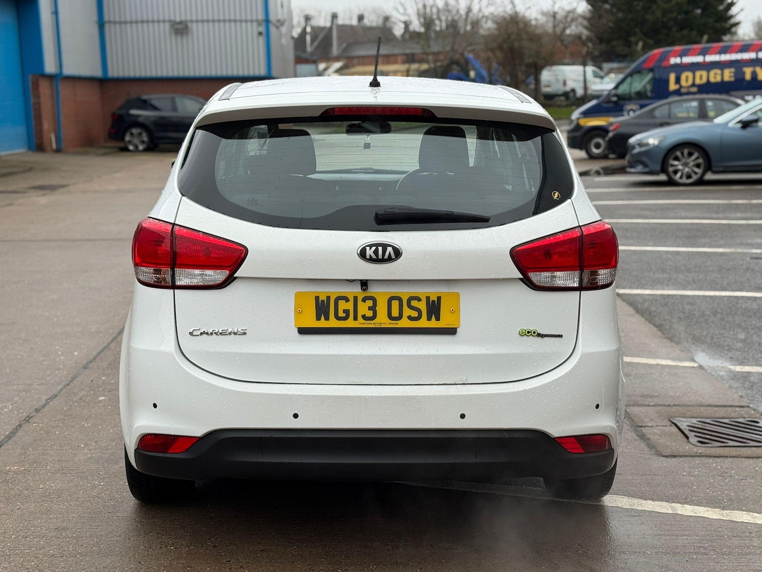 Used Kia Carens 2013 for sale - 76997096: Photo 2