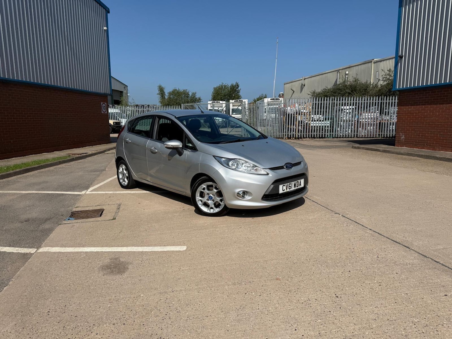 Ford Fiesta (61) - 1.4 TDCi DPF Zetec 5dr - Image 11
