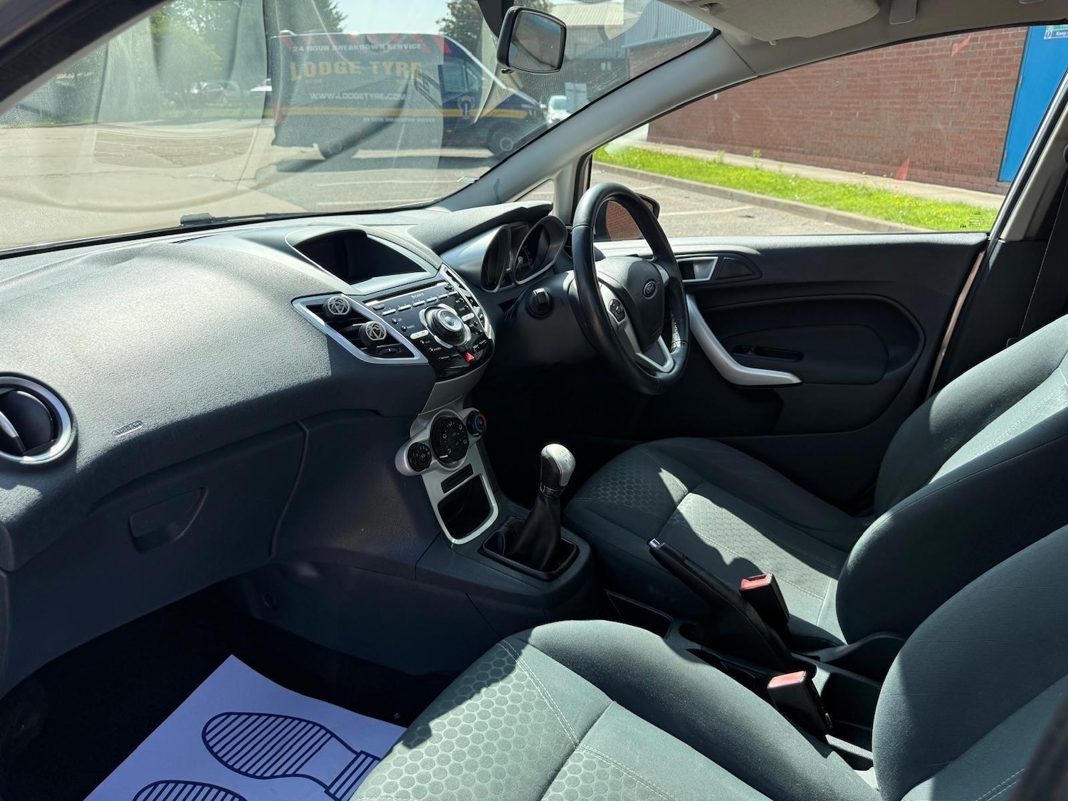 Ford Fiesta (61) - 1.4 TDCi DPF Zetec 5dr - Image 13