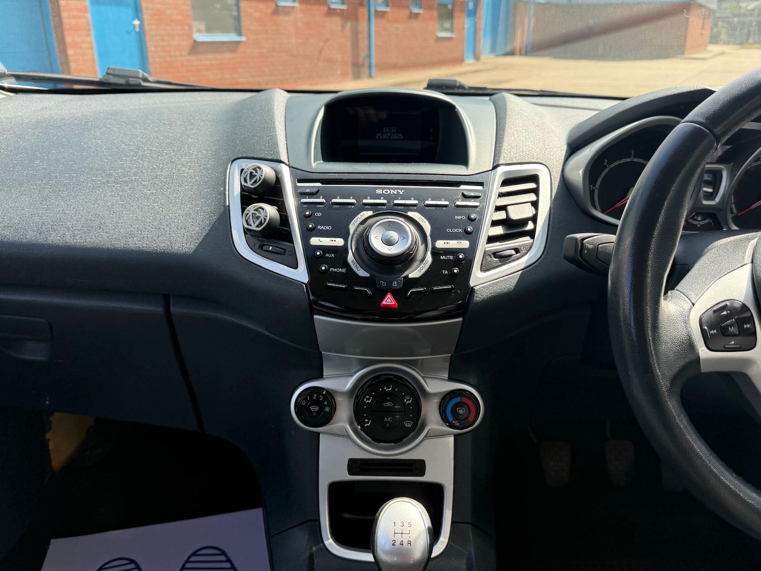 Ford Fiesta (61) - 1.4 TDCi DPF Zetec 5dr - Image 21