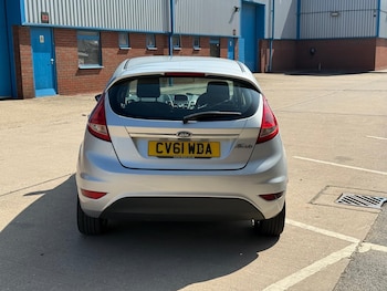 Used Ford Fiesta 2011 for sale - 75364020: Photo