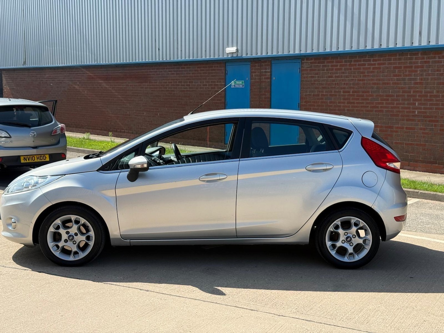 Ford Fiesta (61) - 1.4 TDCi DPF Zetec 5dr - Image 3