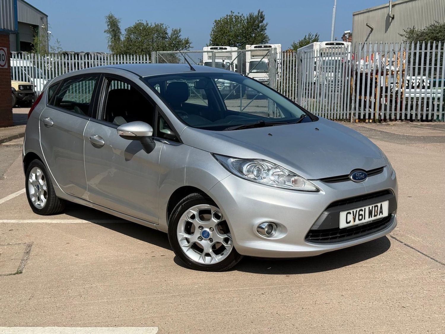 Ford Fiesta (61) - 1.4 TDCi DPF Zetec 5dr - Image 7