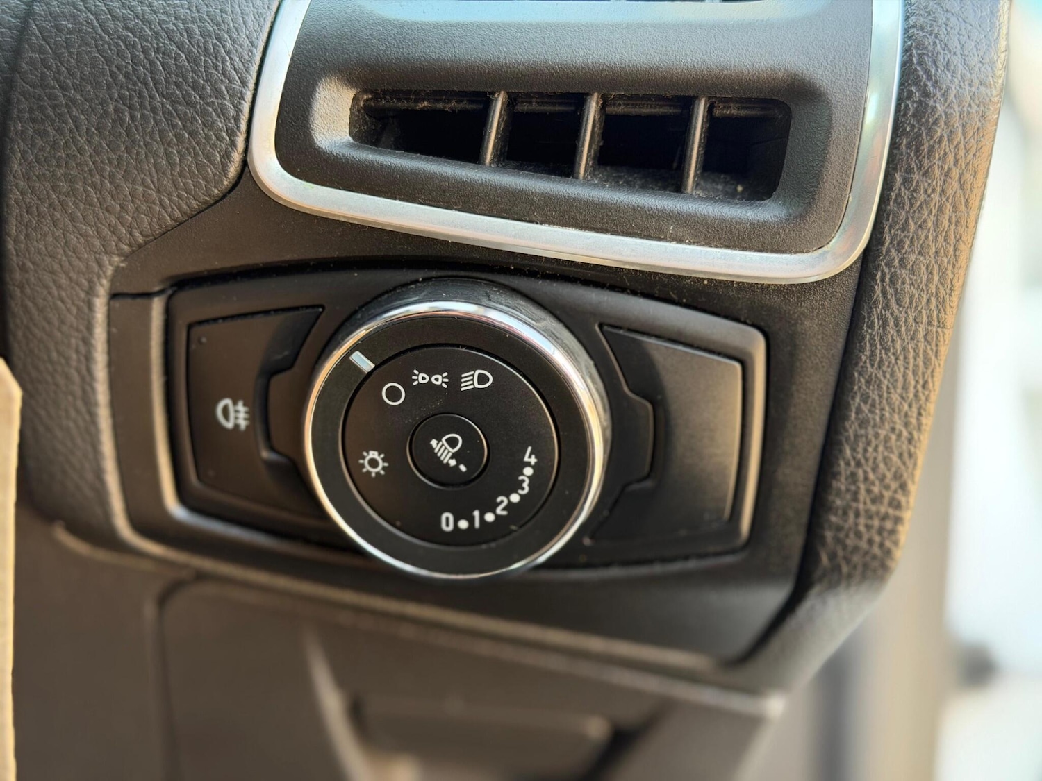 Used Ford Focus 2014 for sale - 78170186: Photo 23