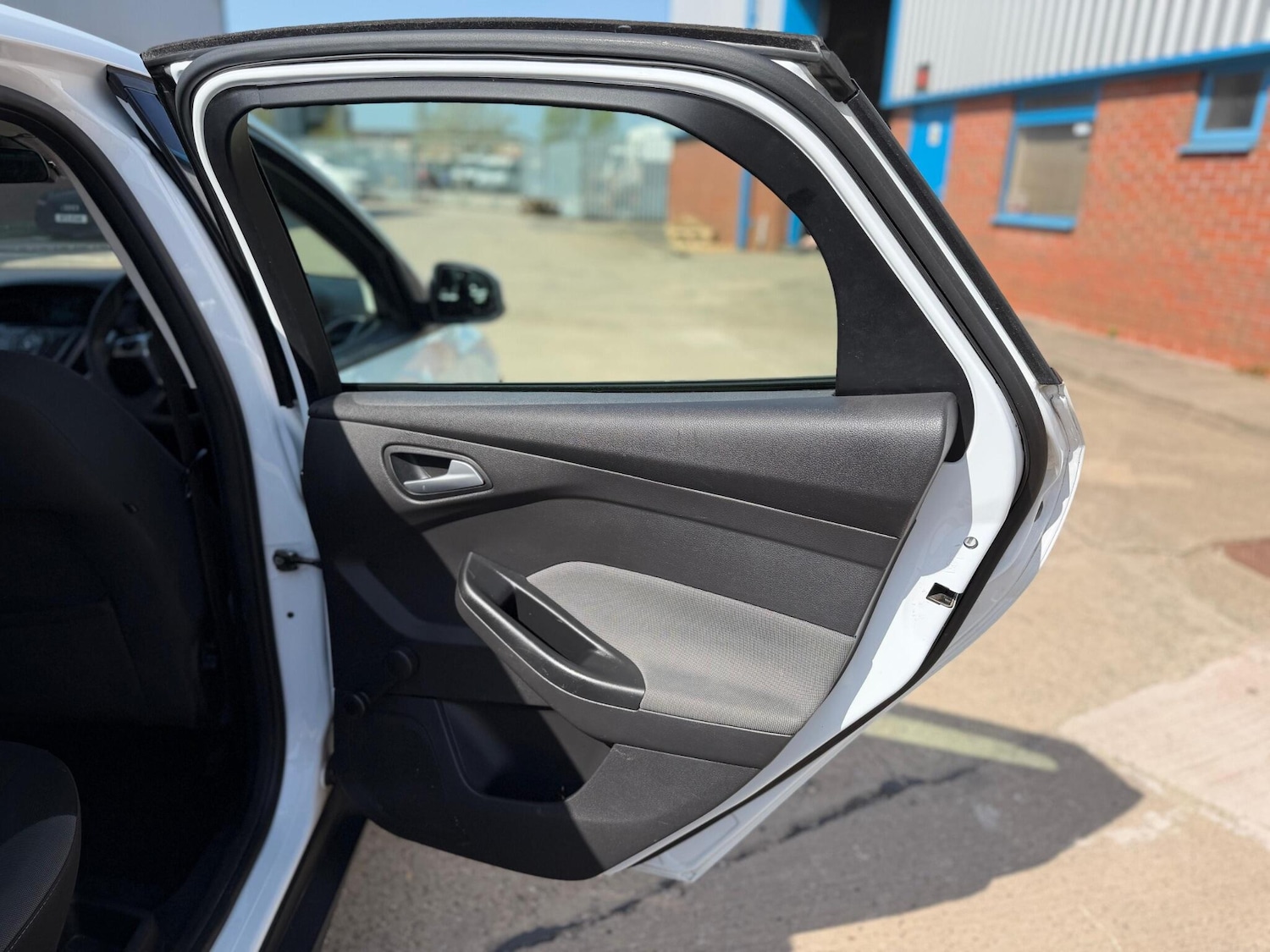 Used Ford Focus 2014 for sale - 78170186: Photo 27