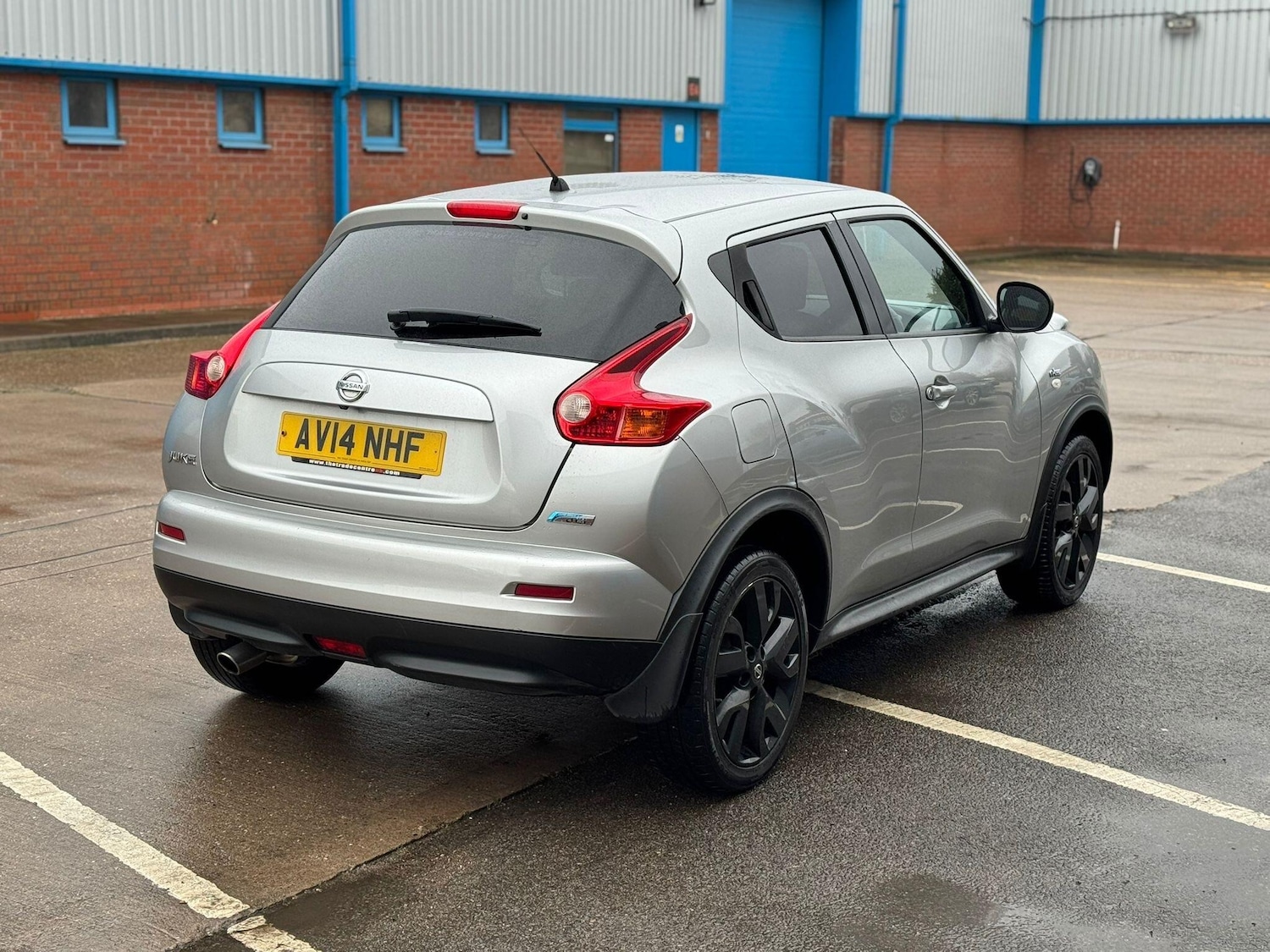 Used Nissan Juke 2014 for sale - 76936203: Photo 5