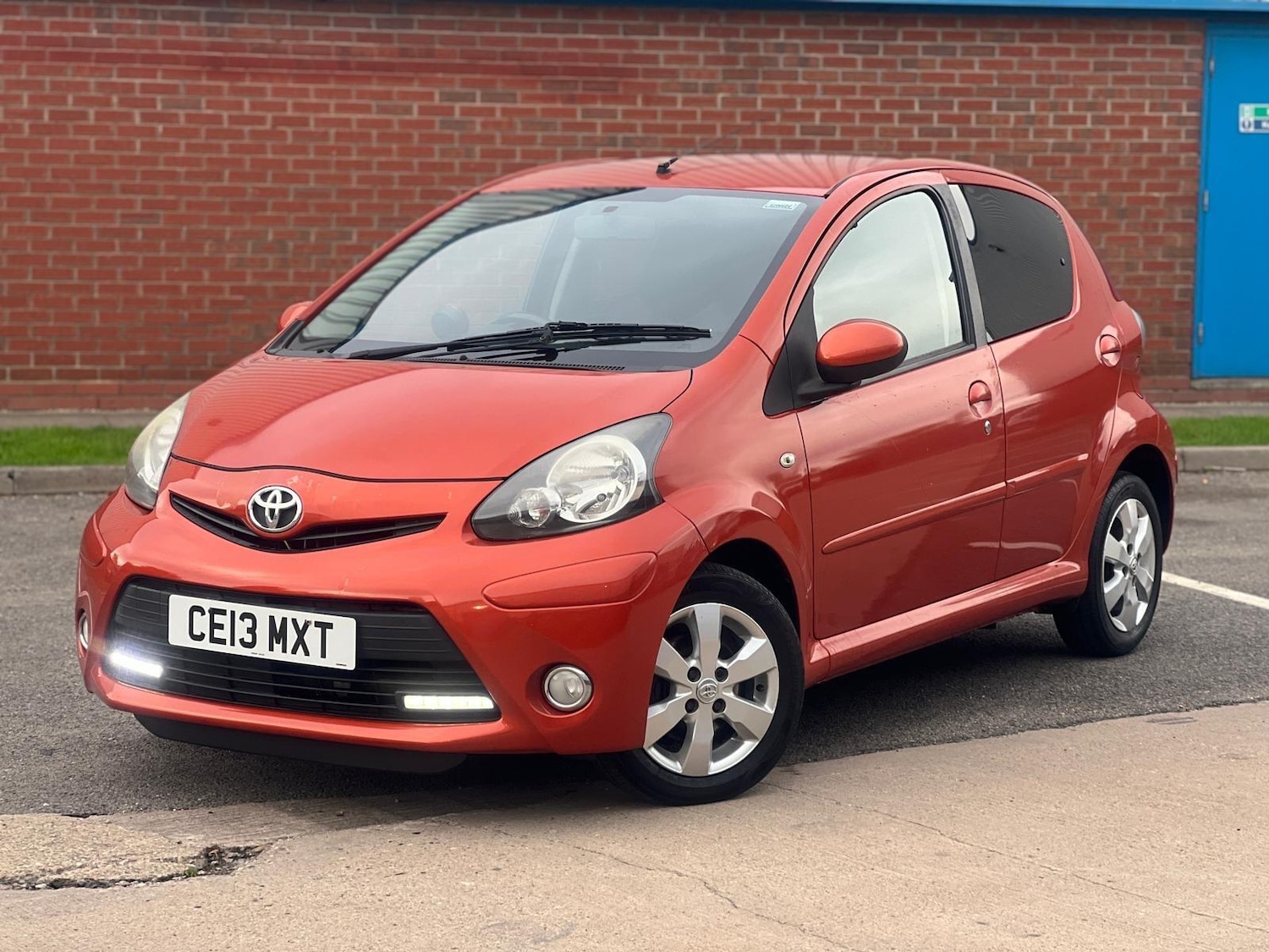Used Toyota AYGO 2013 for sale - 76349184: Photo 10