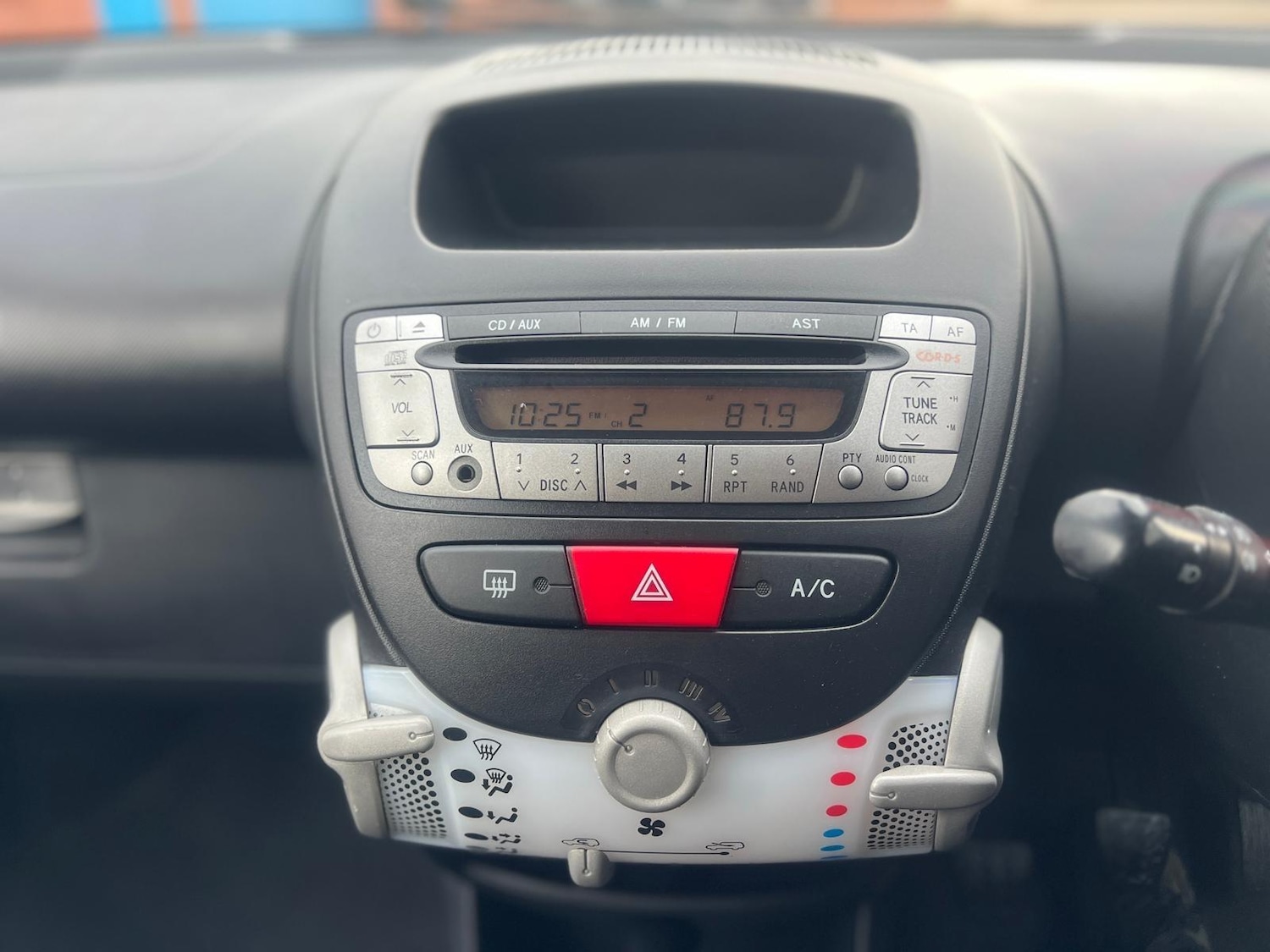 Used Toyota AYGO 2013 for sale - 76349184: Photo 18