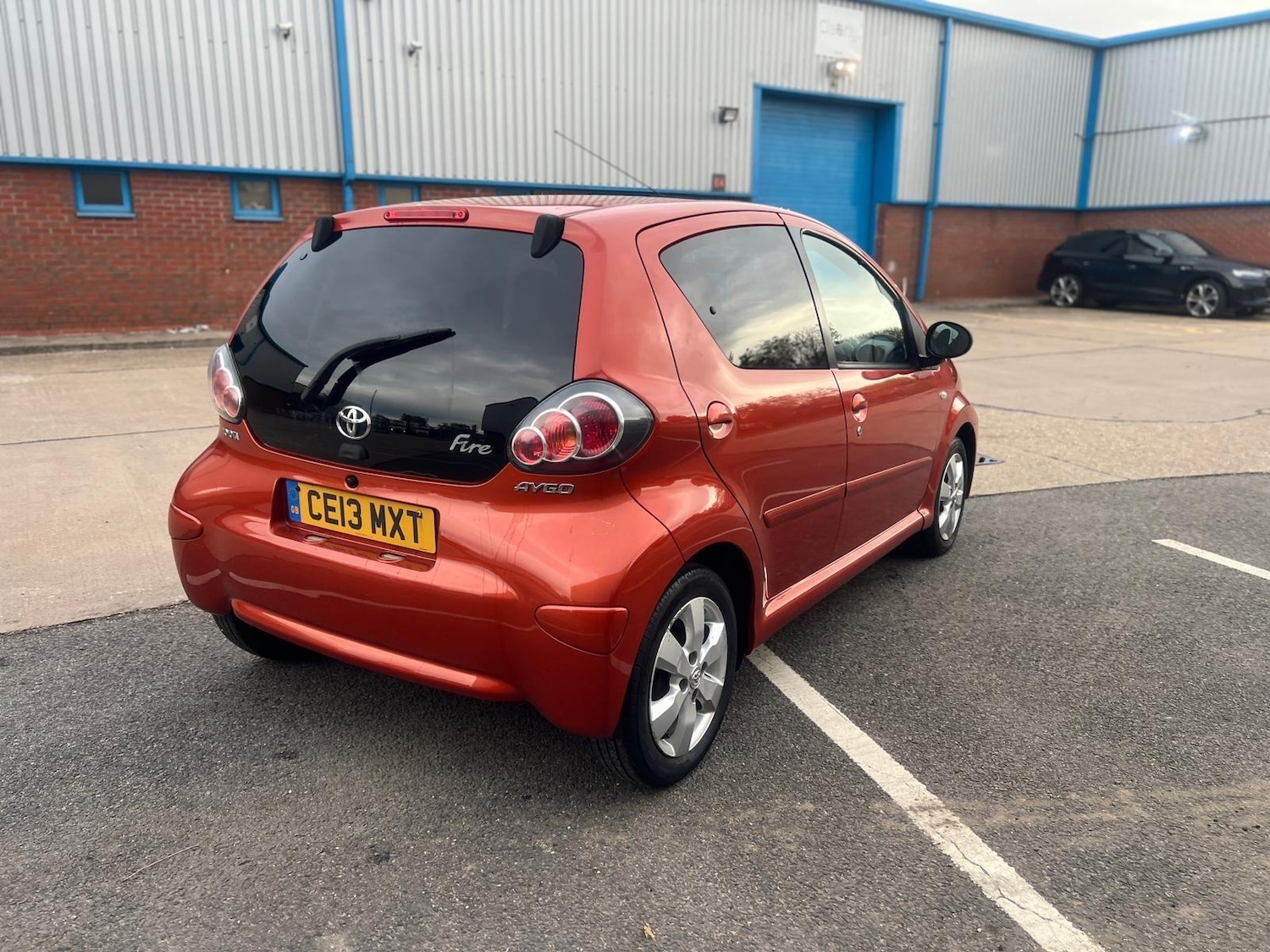 Used Toyota AYGO 2013 for sale - 76349184: Photo 8
