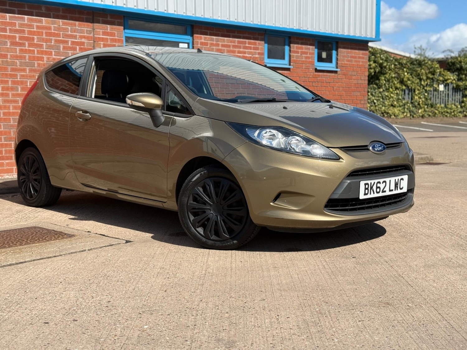 Used Ford Fiesta for sale - 78214138: Photo 2