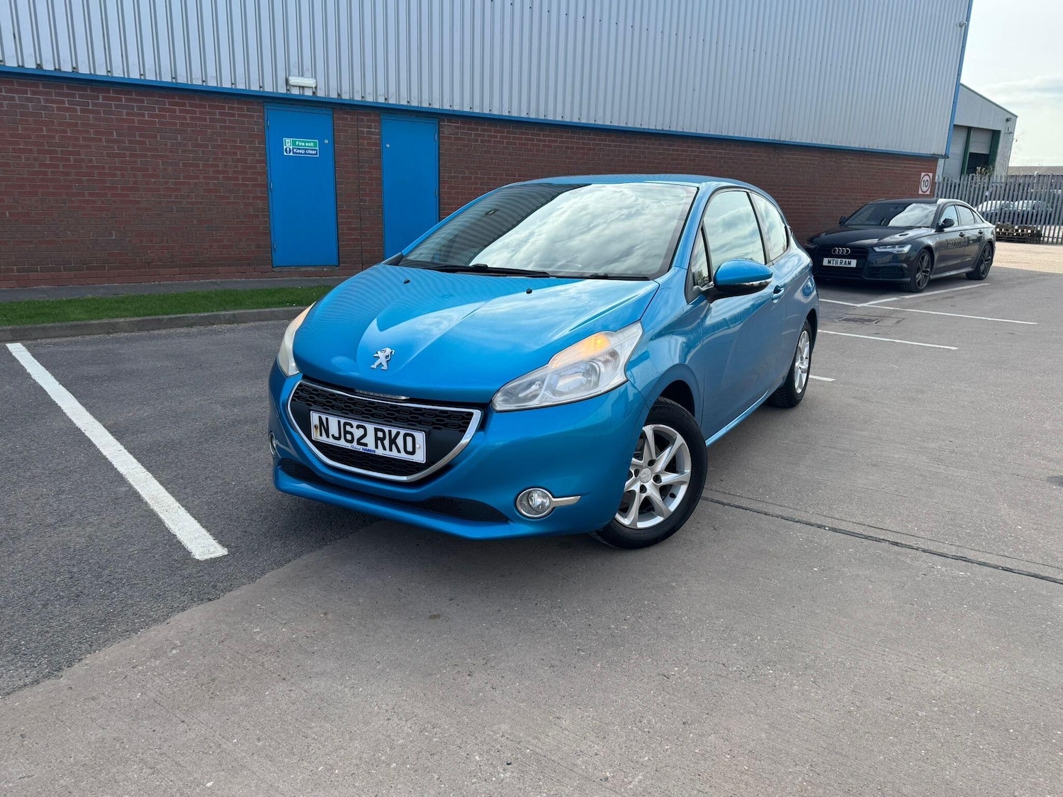 Used Peugeot 208 for sale - 78115293: Photo 11