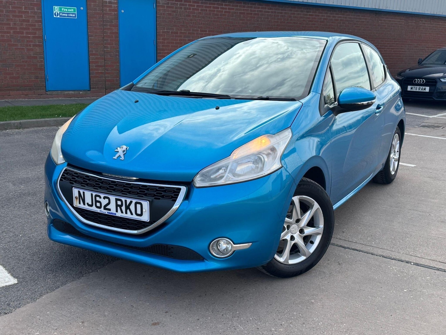 Used Peugeot 208 for sale - 78115293: Photo 8