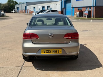 Used Volkswagen Passat 2013 for sale - 78728125: Photo