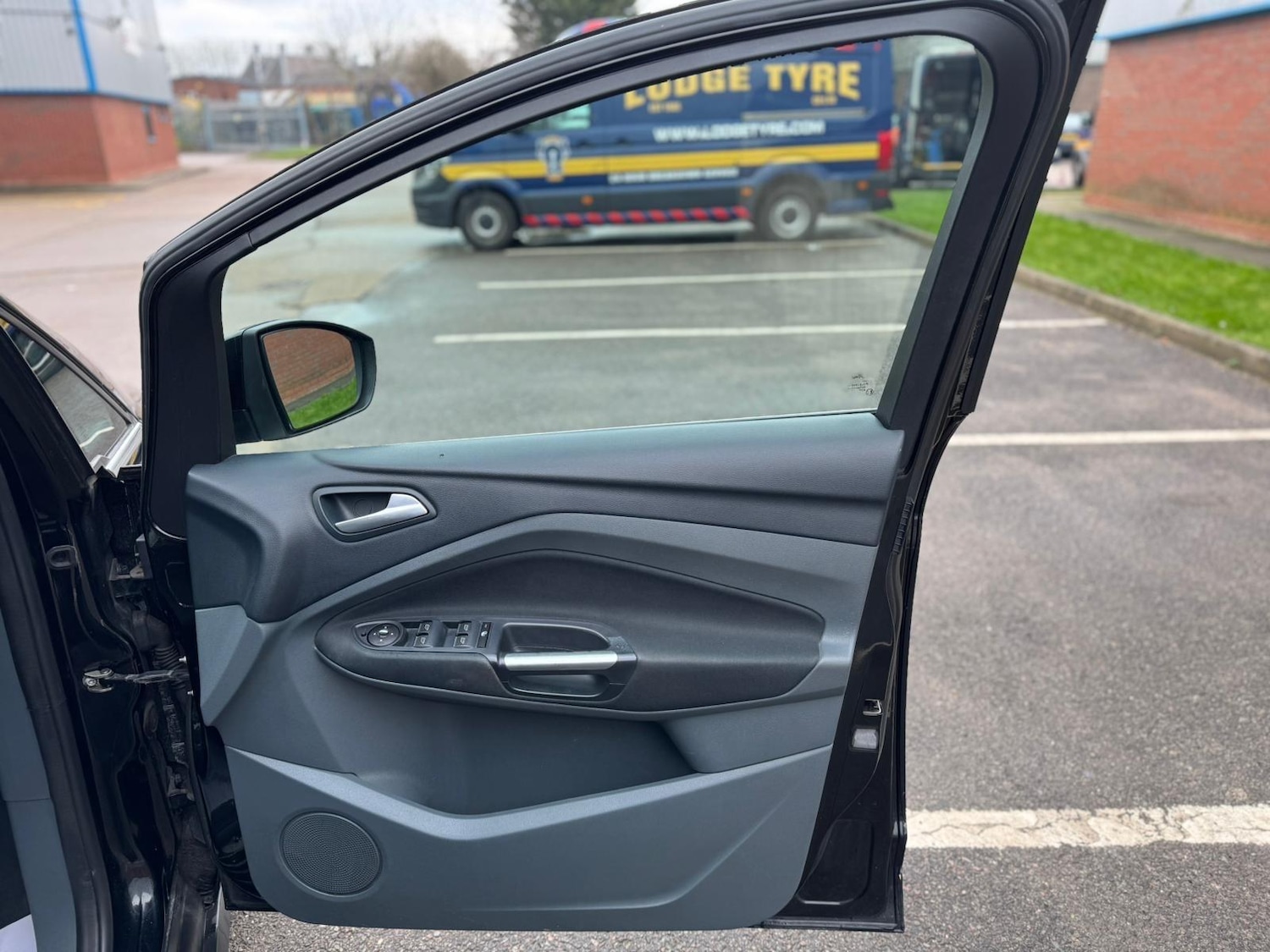 Used Ford Grand C-Max for sale - 77440133: Photo 27