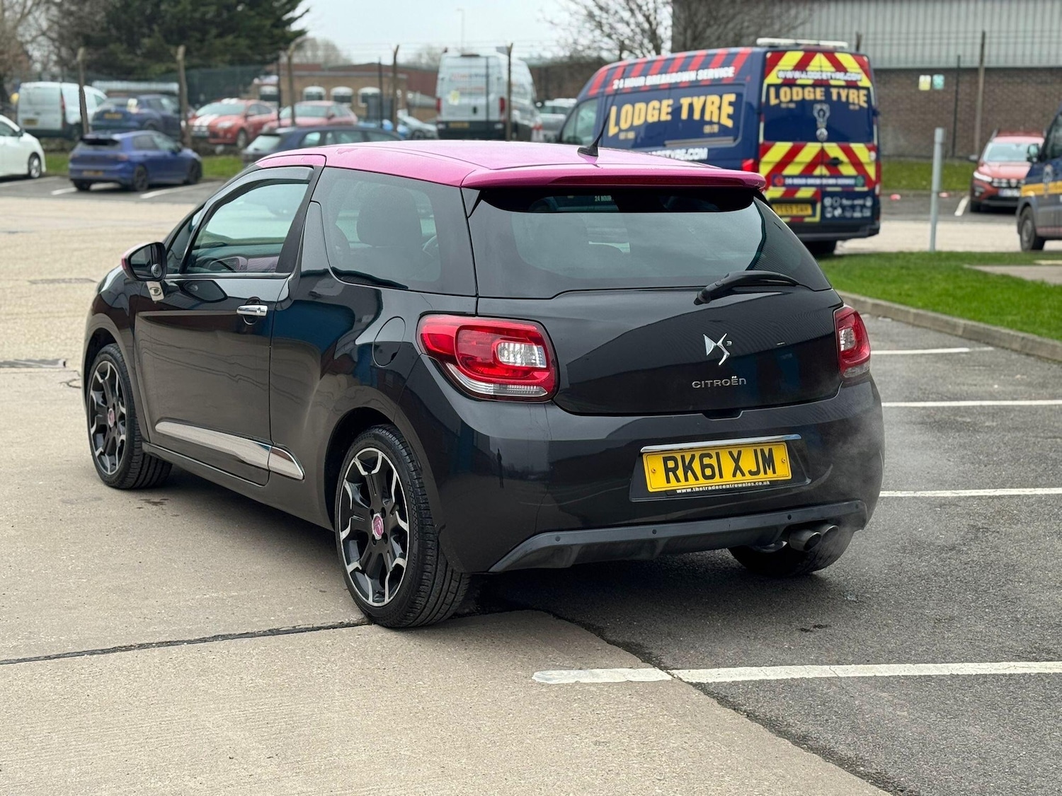 Used Citroen DS3 2011 for sale - 77330597: Photo 11