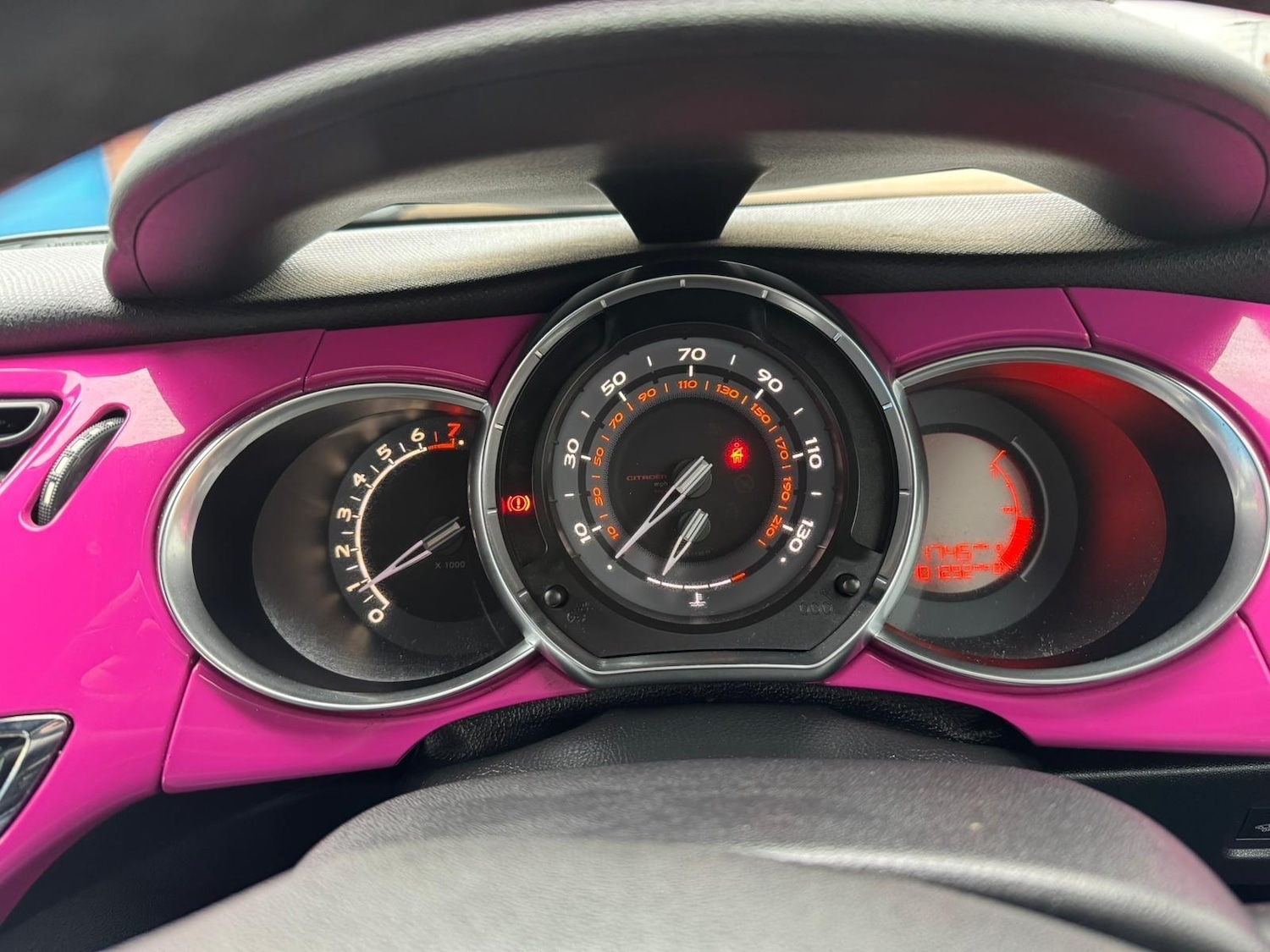 Used Citroen DS3 2011 for sale - 77330597: Photo 14