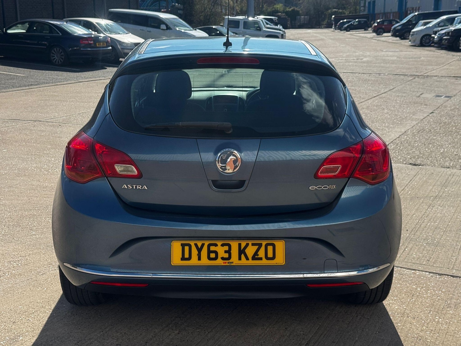 Used Vauxhall Astra for sale - 78135872: Photo 2