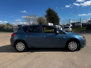 Used Vauxhall Astra 2013 for sale - 78135872: Photo