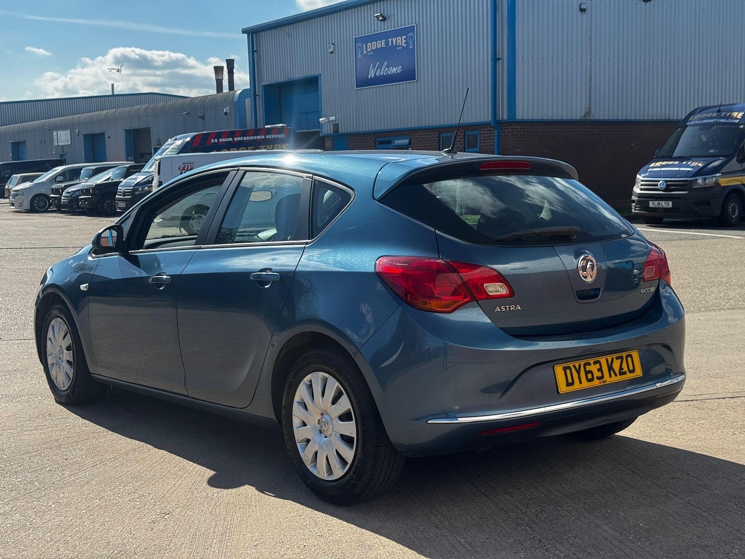 Used Vauxhall Astra for sale - 78135872: Photo 4
