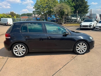 Used Volkswagen Golf 2010 for sale - 79181862: Photo