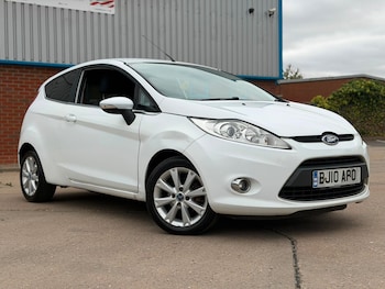 Used Ford Fiesta 2010 for sale - 79601460: Photo