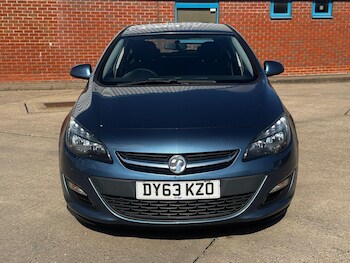 Used Vauxhall Astra 2013 for sale - 79601492: Photo