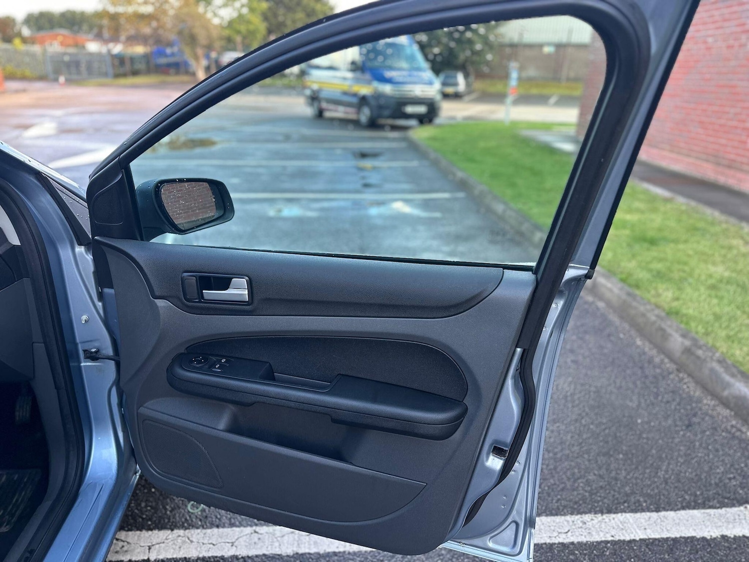 Used Ford Focus 2007 for sale - 76215312: Photo 18