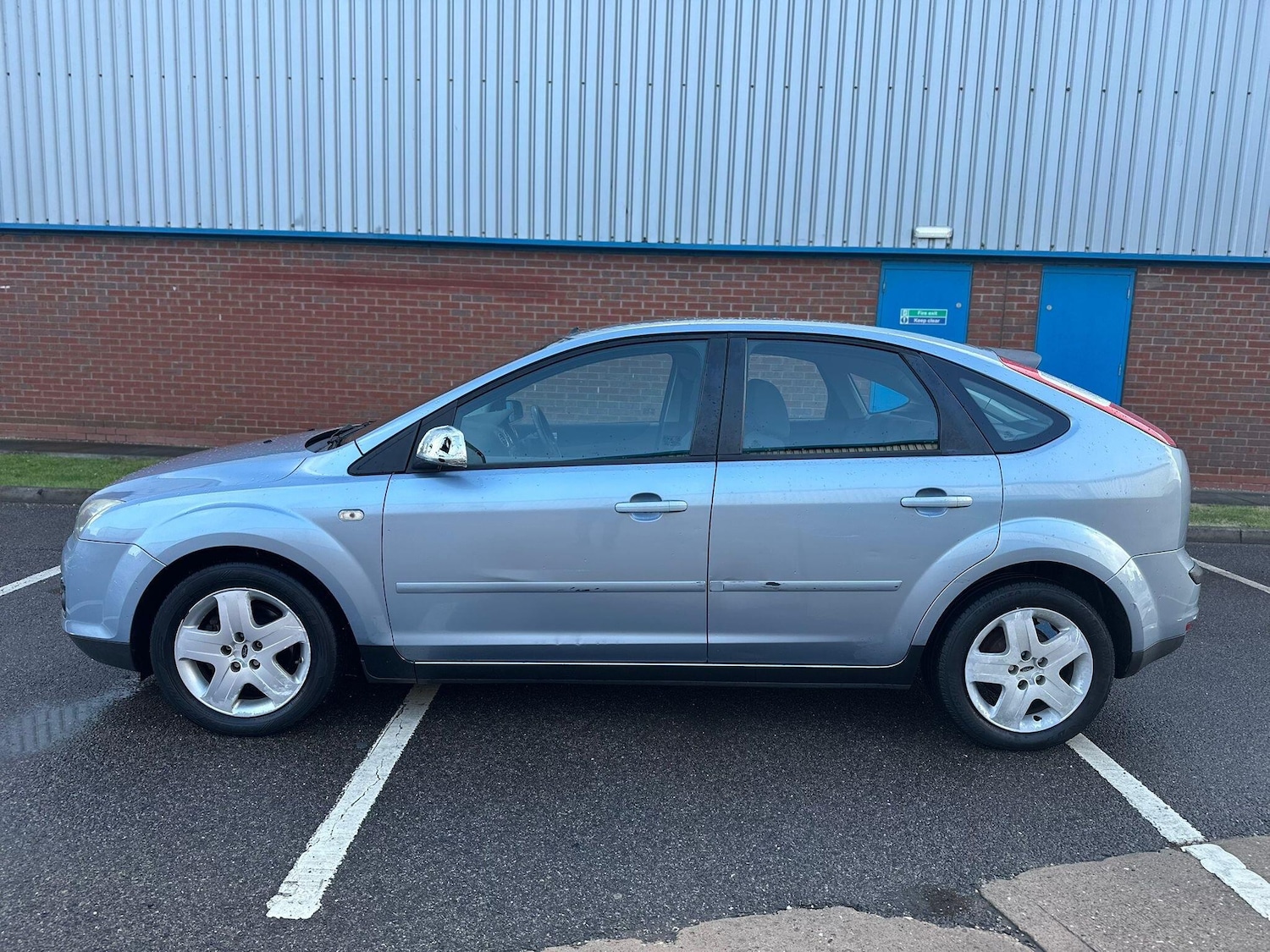 Used Ford Focus 2007 for sale - 76215312: Photo 3
