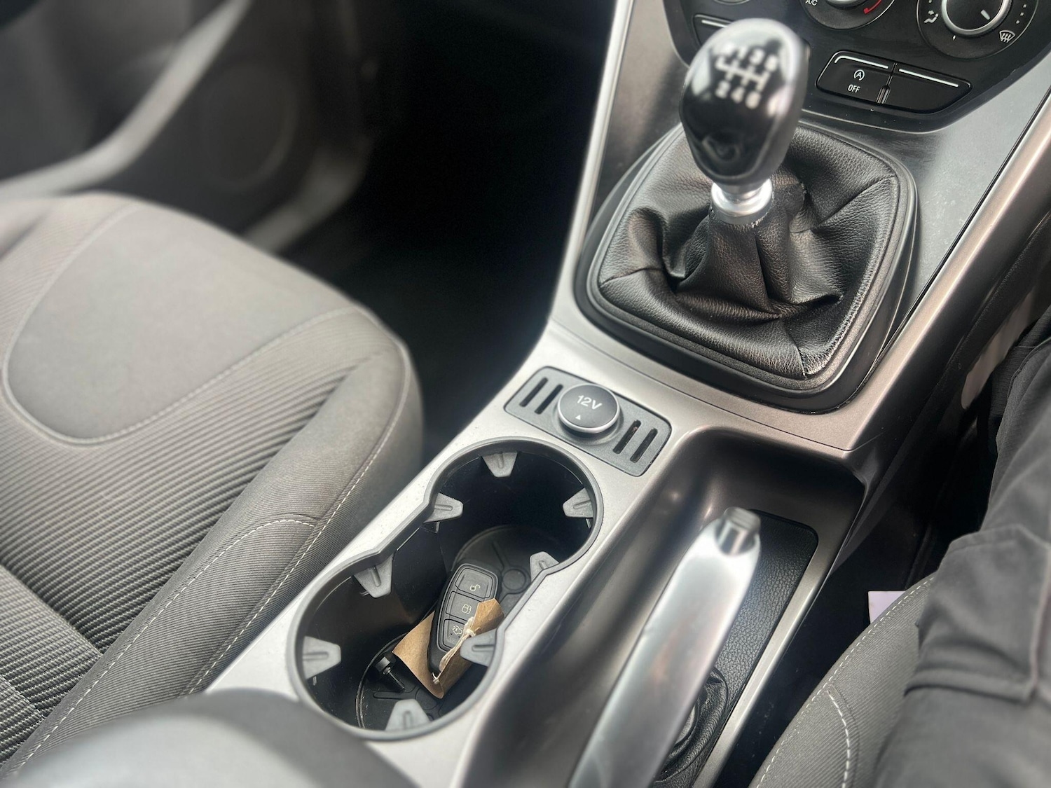 Used Ford Kuga 2016 for sale - 76499349: Photo 21