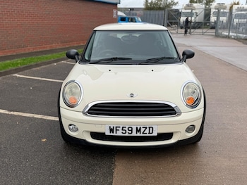 Used MINI Hatch 2009 for sale - 76992399: Photo