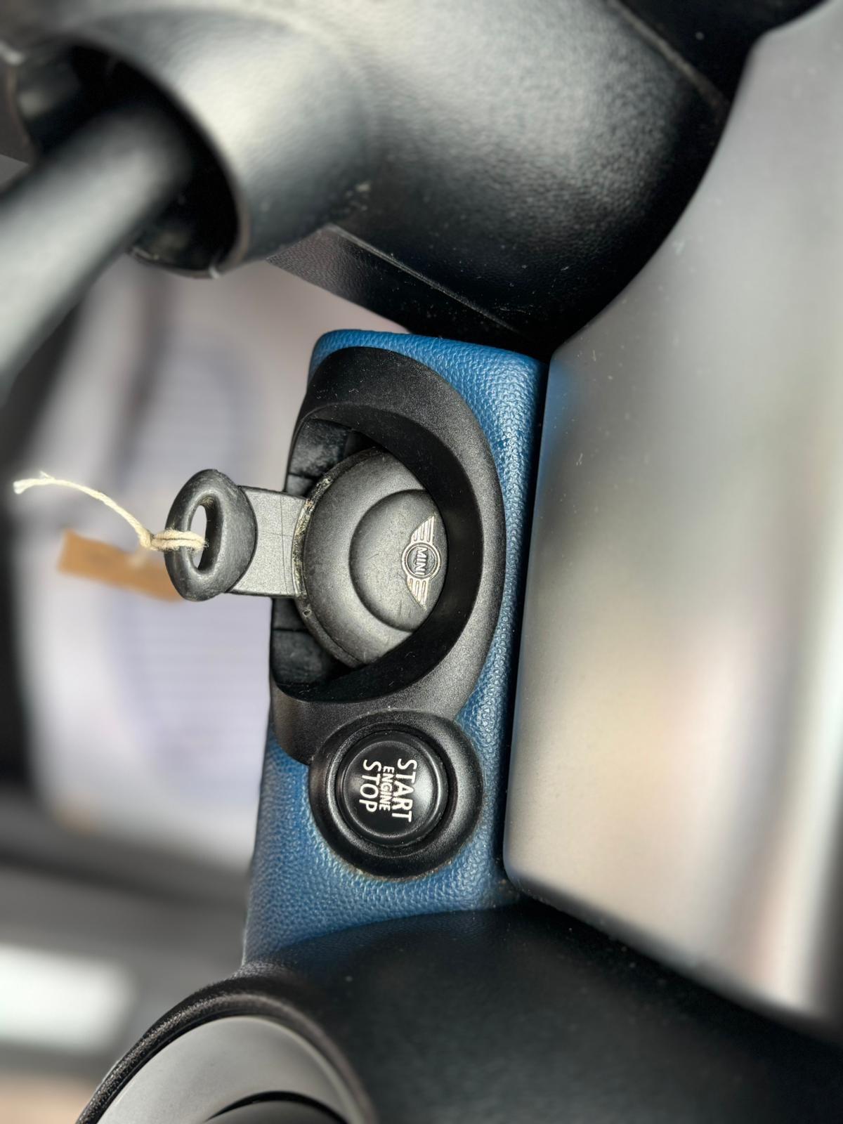 Used MINI Hatch 2009 for sale - 76992399: Photo 23