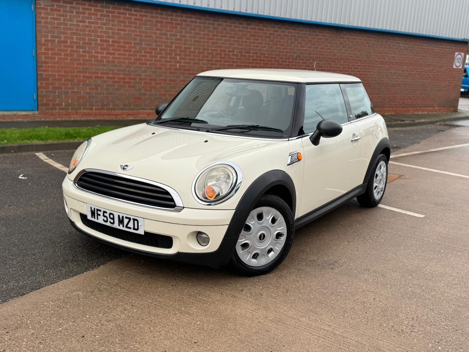 Used MINI Hatch 2009 for sale - 76992399: Photo 9