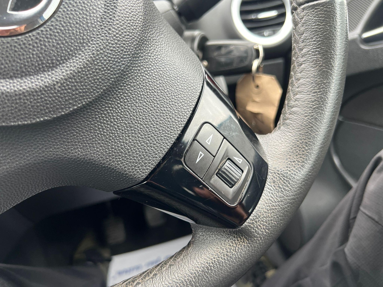 Used Vauxhall Corsa 2014 for sale - 76360389: Photo 16