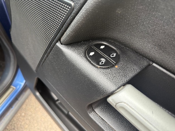 Used Ford Fusion 2009 for sale - 76213970: Photo 23