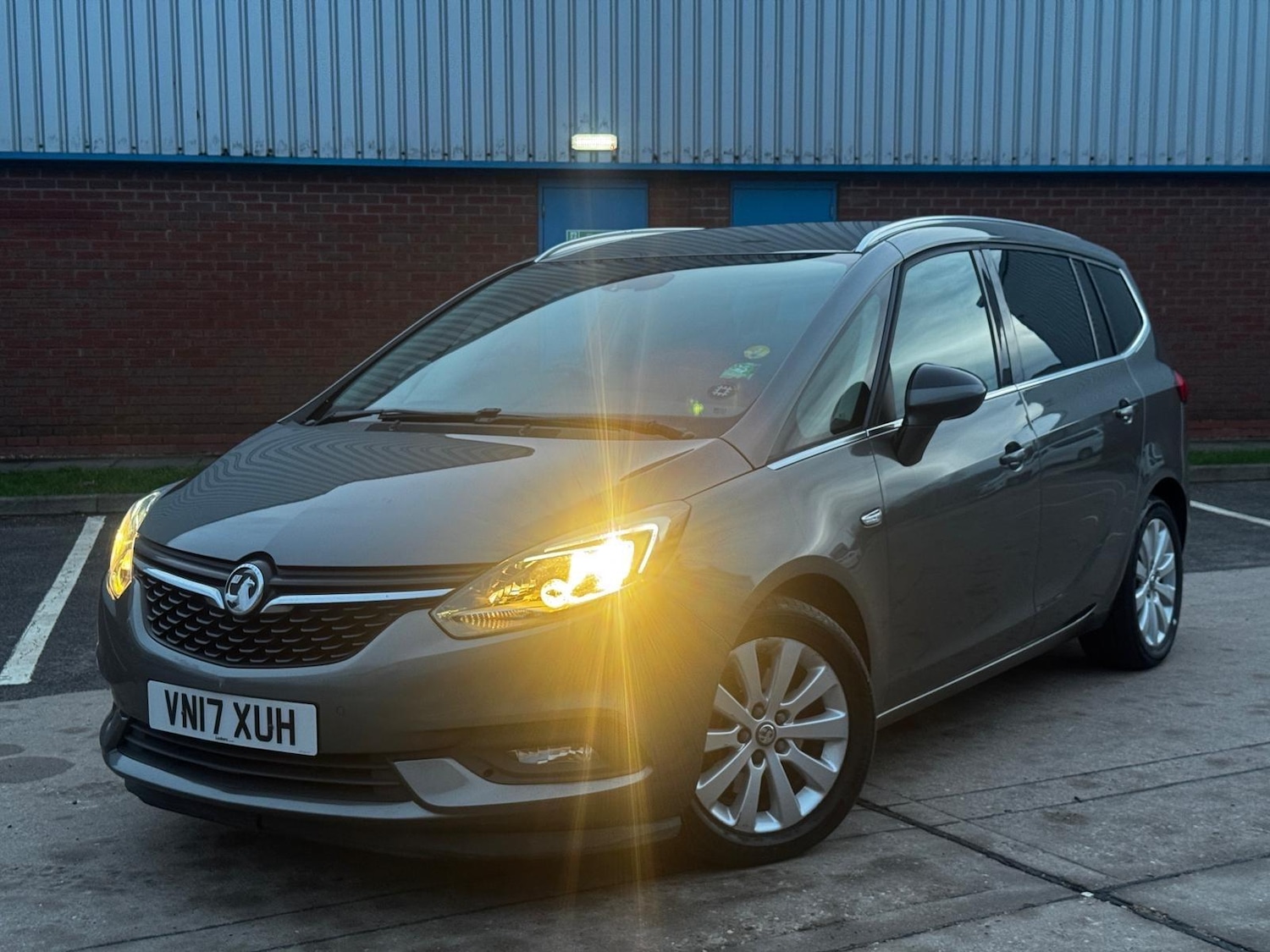 Used Vauxhall Zafira 2017 for sale - 77737975: Photo 12