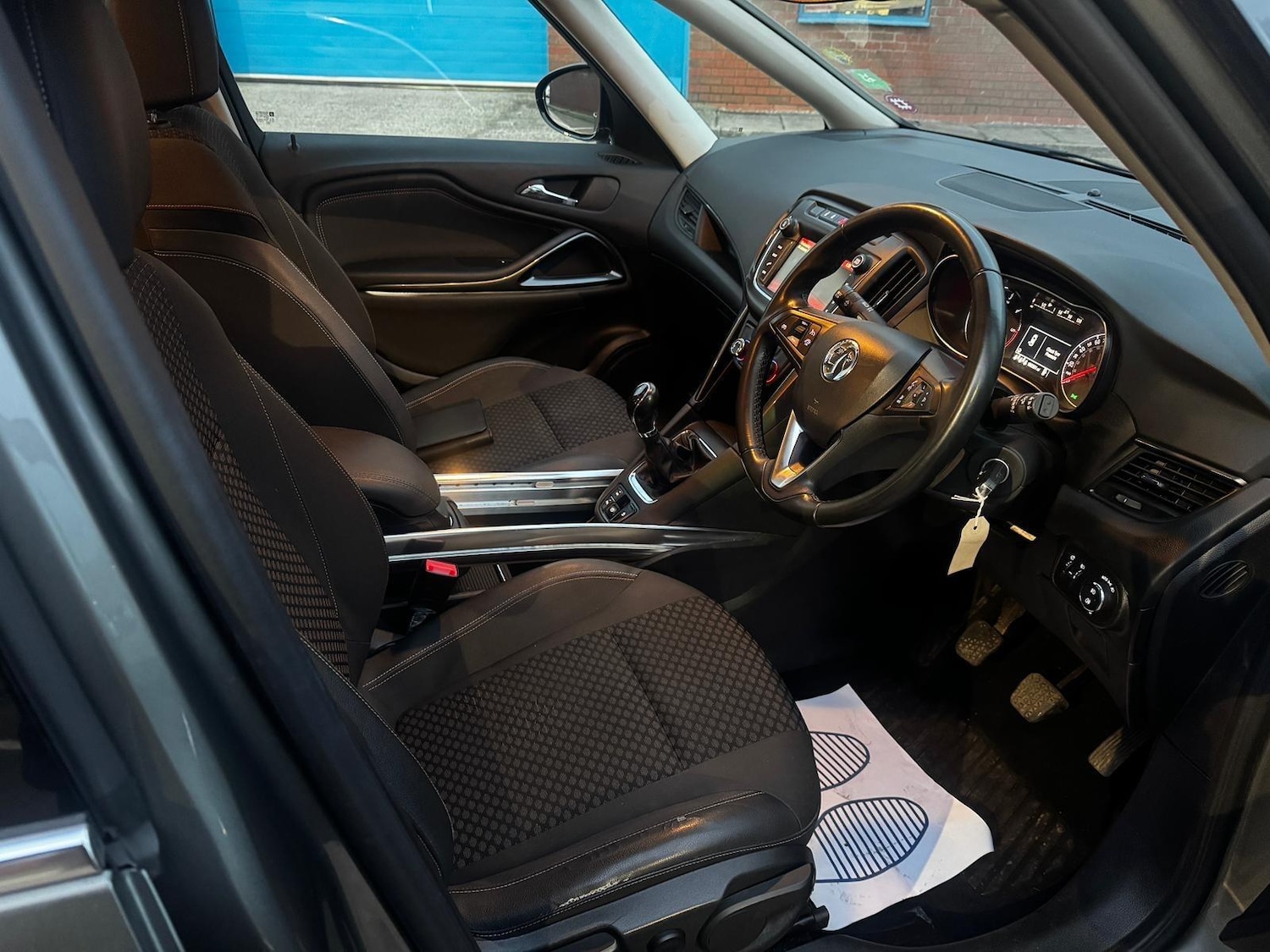 Used Vauxhall Zafira 2017 for sale - 77737975: Photo 13