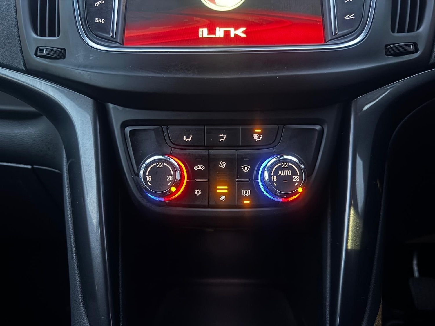 Used Vauxhall Zafira 2017 for sale - 77737975: Photo 18