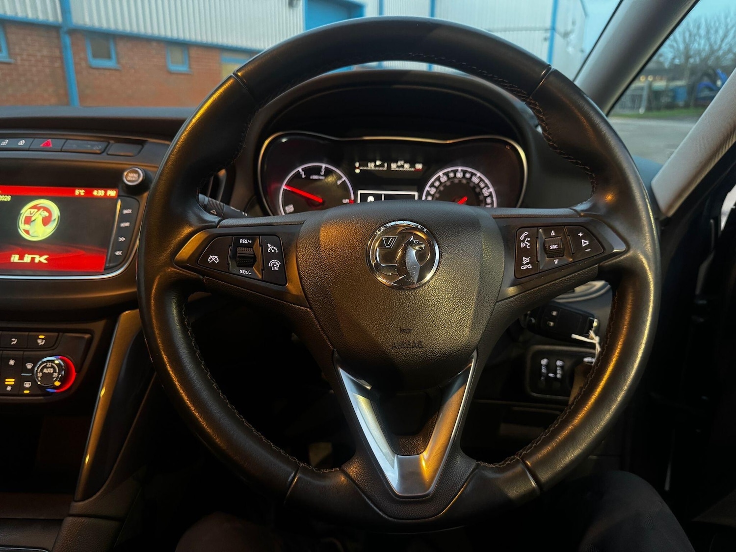 Used Vauxhall Zafira 2017 for sale - 77737975: Photo 20