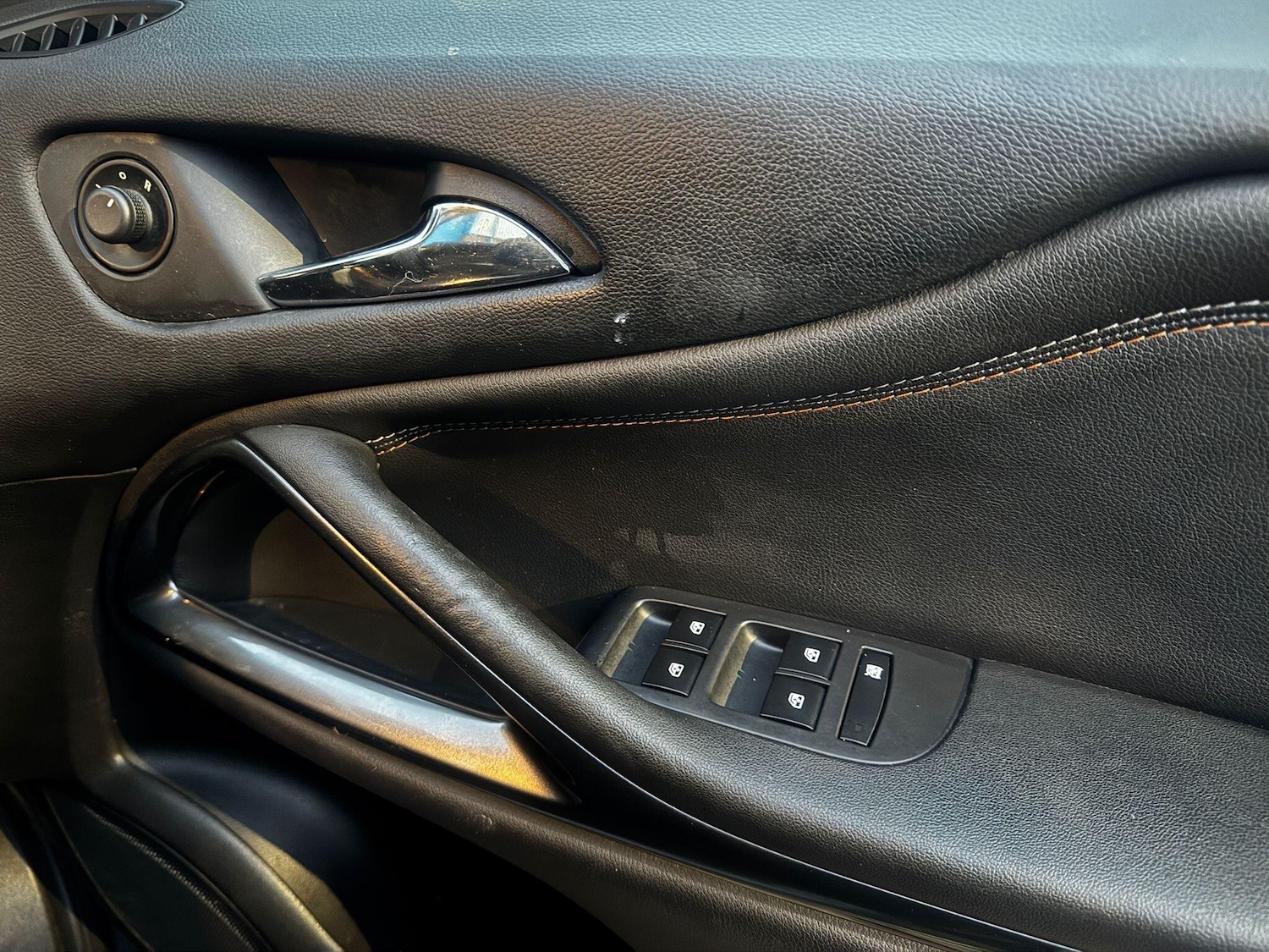 Used Vauxhall Zafira 2017 for sale - 77737975: Photo 24