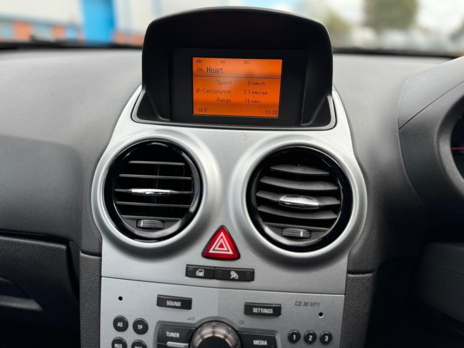 Used Vauxhall Corsa 2014 for sale - 78220152: Photo 26