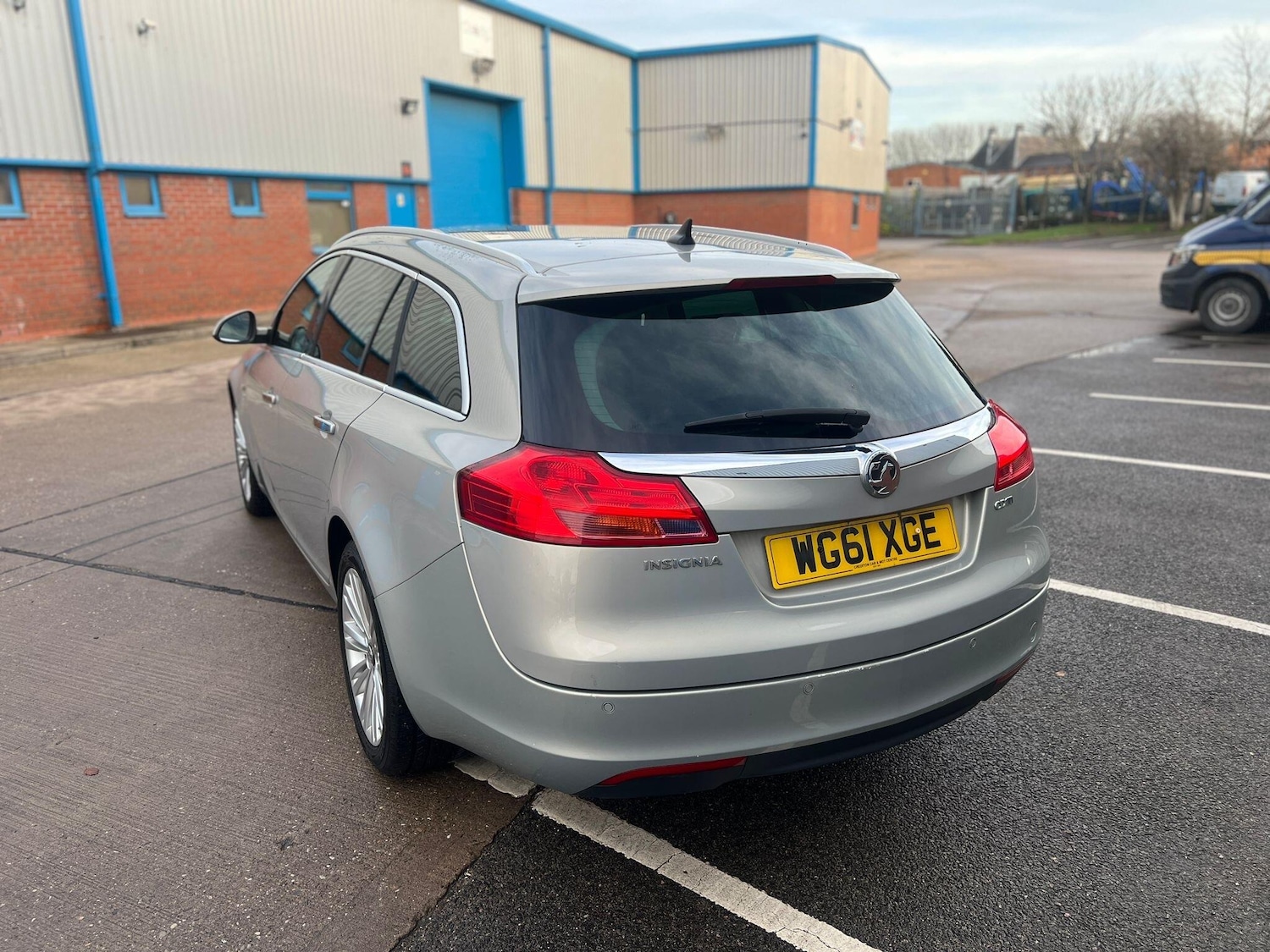 Used Vauxhall Insignia 2011 for sale - 76935769: Photo 12