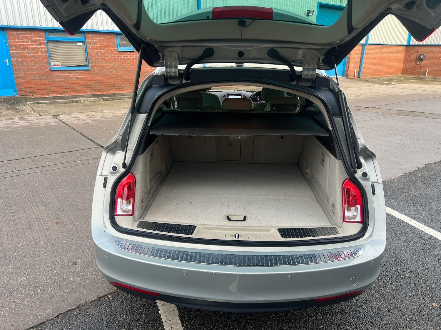 Used Vauxhall Insignia 2011 for sale - 76935769: Photo 30