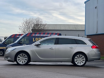 Used Vauxhall Insignia 2011 for sale - 76935769: Photo