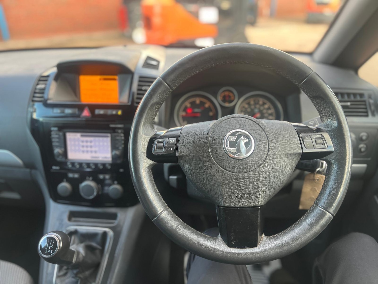 Used Vauxhall Zafira 2013 for sale - 76620535: Photo 22