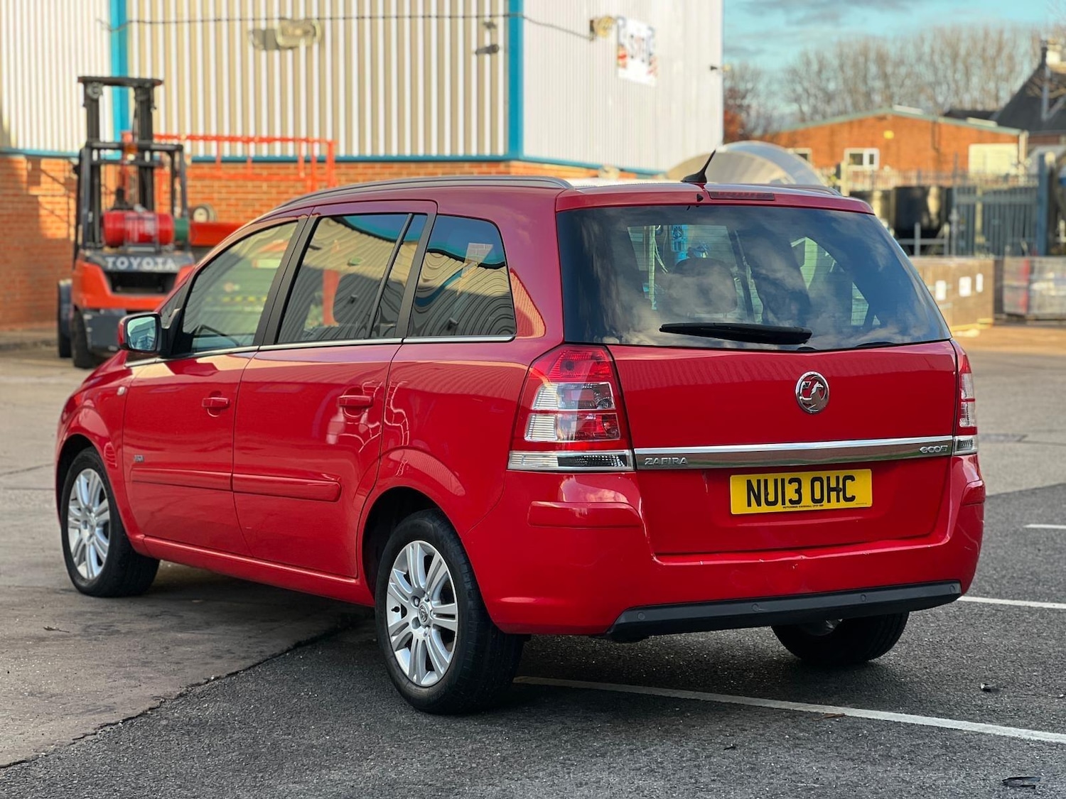 Used Vauxhall Zafira 2013 for sale - 76620535: Photo 9