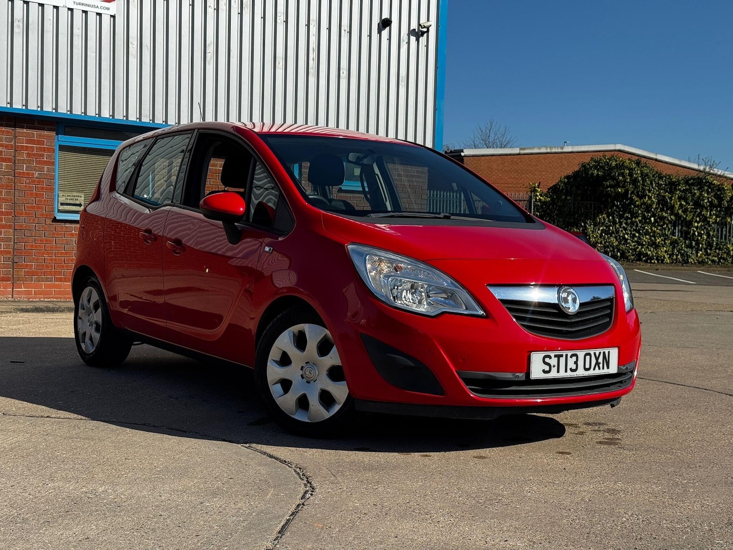 Used Vauxhall Meriva 2013 for sale - 77940339: Photo 2