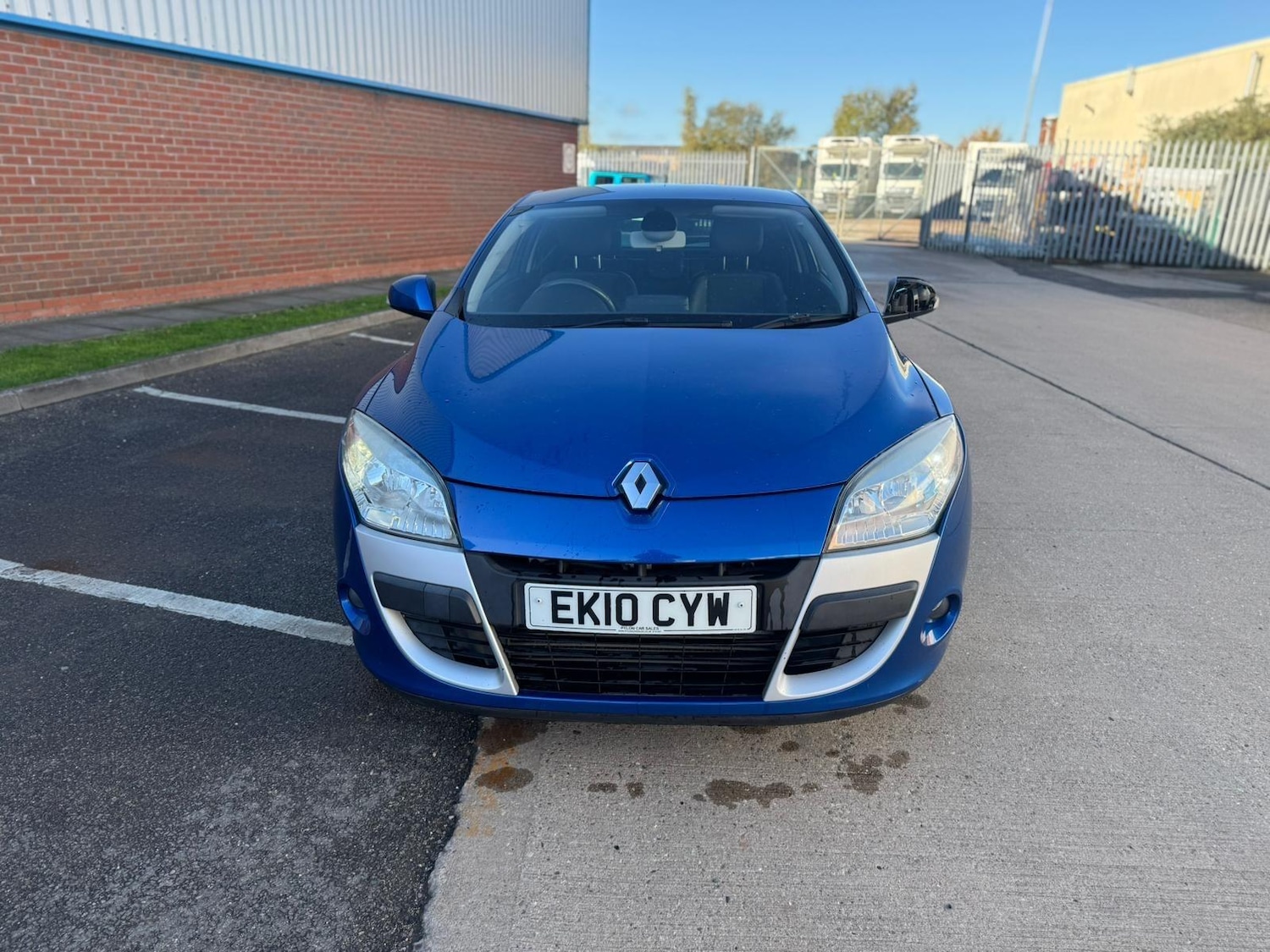 Used Renault Megane 2010 for sale - 76446653: Photo 1